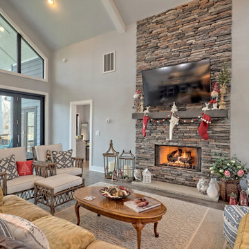 Cherokee Circle: Transitional Craftsman Home