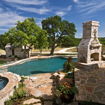 Fredericksburg/Grapetown Texas Ranch Pool/Spa/Waterfall