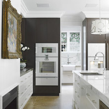 skirting boards / Cornices