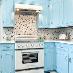Brio Glass Mosaic Tile Atomic Blend by Modwalls - タイル