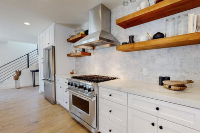 Kitchen - coastal kitchen idea in Orange County