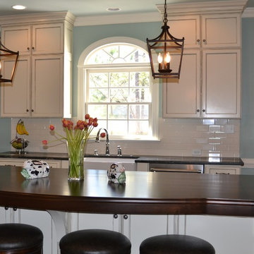 Bright & Beautiful Kitchen