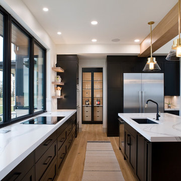 Riverside Modern Residence