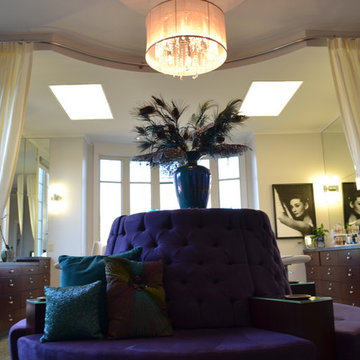 Operational Drapes on a Curved Curtain Rod
