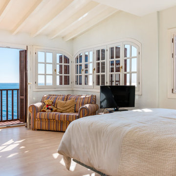 Front-Line Beach Townhouse