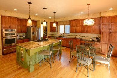 Example of a kitchen design in Denver