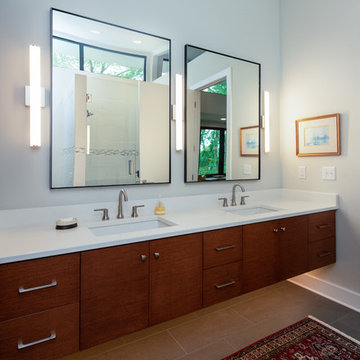 Midcentury Modern on Lake Harwell Point - Westminster, SC