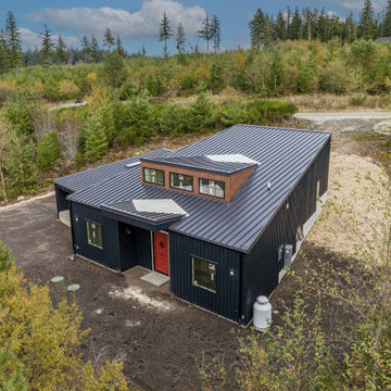 Seabeck - Modern Home + Studio with Panoramic Olympic Mountain Views