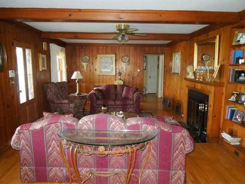 Odd Livingroom Layout