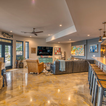 Cavanaugh Lake Residence