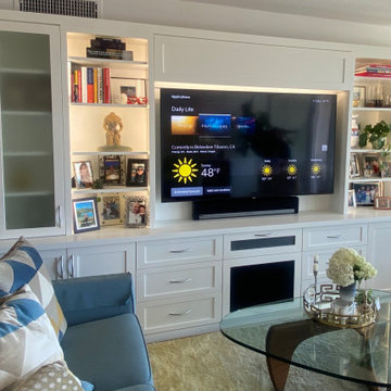 TIBURON MEDIA CENTER