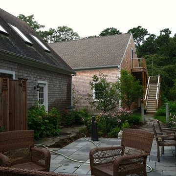Outdoor entertainers