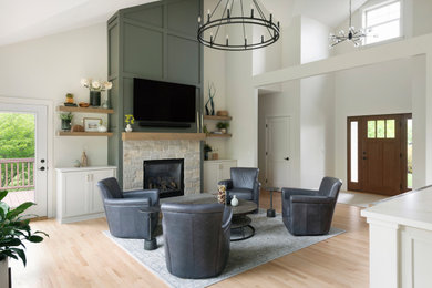 Example of a living room design in Minneapolis