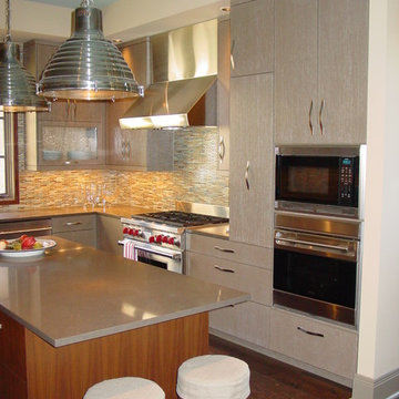 Custom Oak Veneer Finished Kitchen