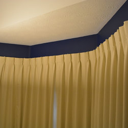Flexible Rod for Bay Windows - (Bendable Rods for Bow Windows) - Curtains