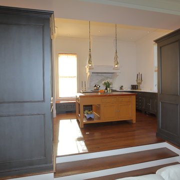 Traditional English Style Kitchen