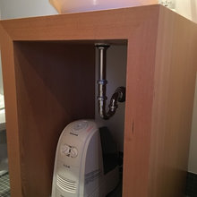 Polaris - Guest Bathroom (Middle)