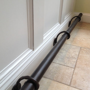 Custom foot rail