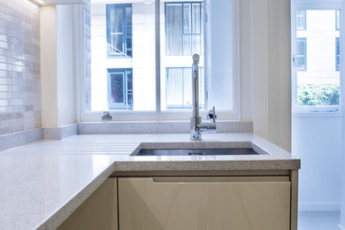 Photo of a contemporary kitchen in London.