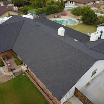 Owens Corning Black Onyx Shingle