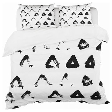 Hand Painted Black Triangle On White Modern Duvet Cover, Queen