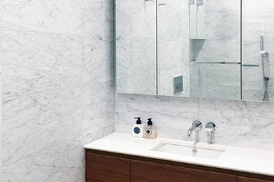 Bathroom - contemporary bathroom idea in New York
