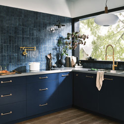 Align MotionSense Wave One-Handle Spring Pulldown Kitchen Brushed Gold Faucet - Kitchen Faucets