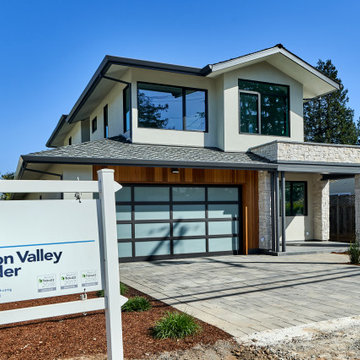 Modern California, Cupertino
