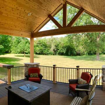 Johnston Trex Transcend Deck & Open Porch
