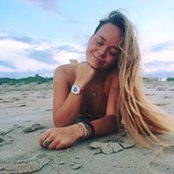 Emma McNeil's photo