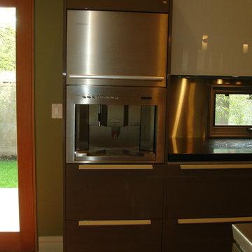Lake O Modern