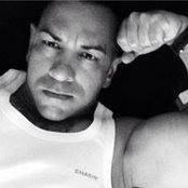 Omar R. Los foto