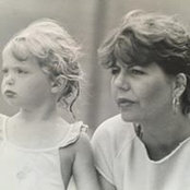 Kara Barton's photo