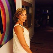 Victoria Compton's photo