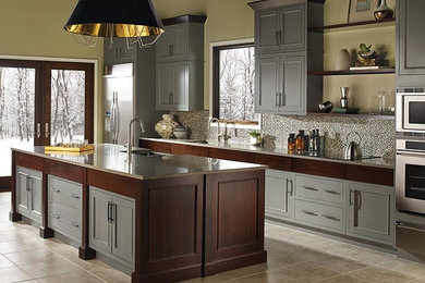 Kitchen - contemporary kitchen idea in Minneapolis