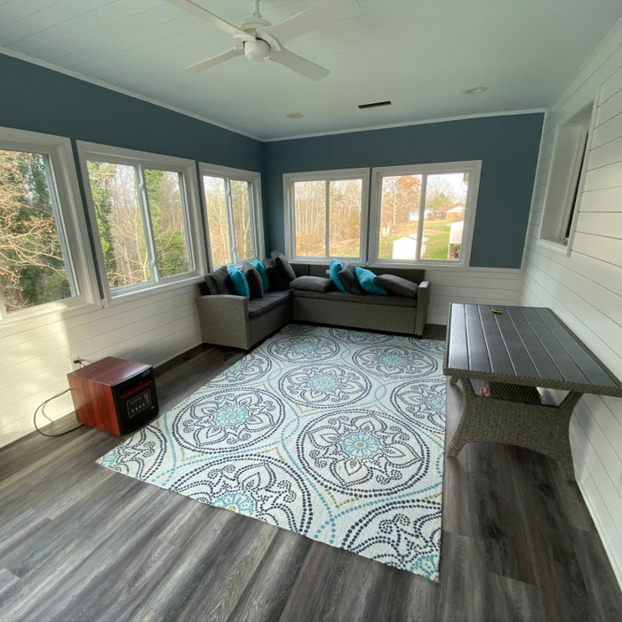 Inspiration for a transitional sunroom remodel in Other