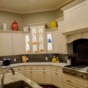 Joplin Transitional Kitchen & Dining Area
