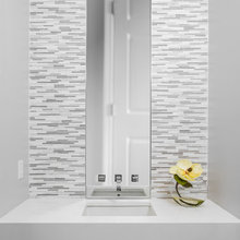 Bathroom - Tomas/Guest