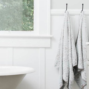 Sherwin Williams Gallery - Interiors