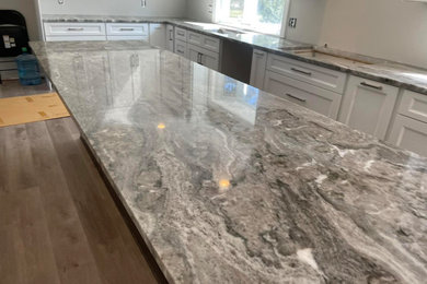 Kitchen - kitchen idea in Philadelphia
