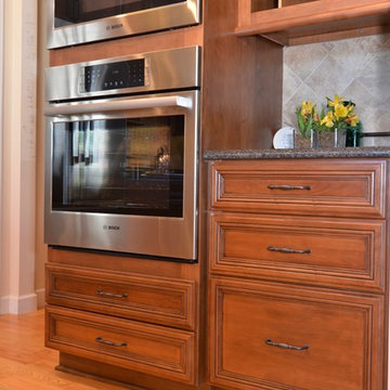 Traditional Hanover Door Kitchen