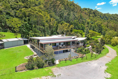 This is an example of a country home design in Sunshine Coast.