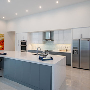 Contemporary Golf Residence
