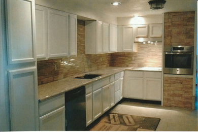 Example of a minimalist kitchen design