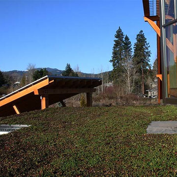 Willow Ponds Residence