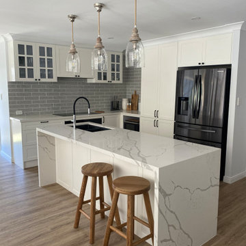 Modern Marble Kitchen Splashback