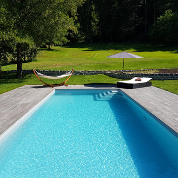 Beton- Folienbecken 10,00 x 4,00 x 1,50 m in hellgrau