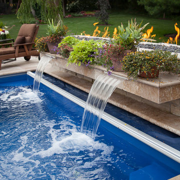 Fiberglass swimming pool installation near Rockford, IL
