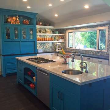 Intense Teal Kitchen