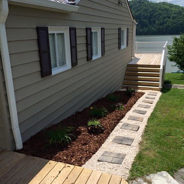 Lake house landscaping